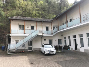 Hotel Garni Rabennest